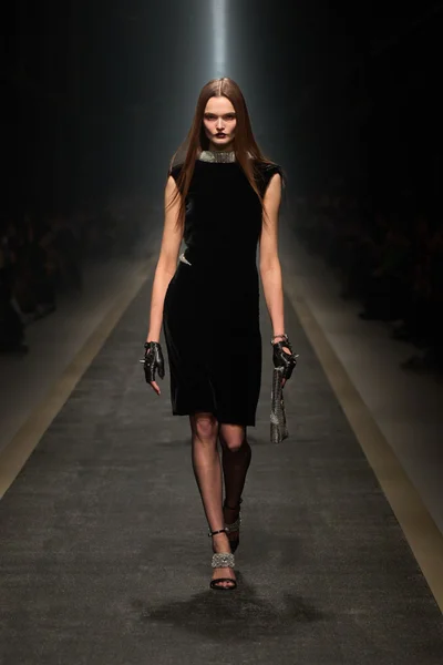 Look 61